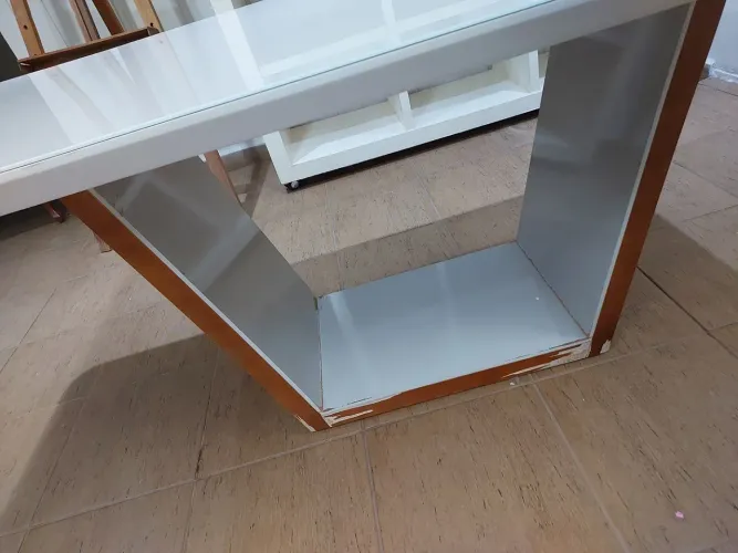 Mesa madeira com tampo vidro pra 6 lugares