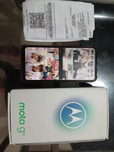 Celular Moto G8