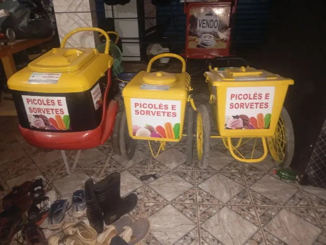 Carrinho de Picolé