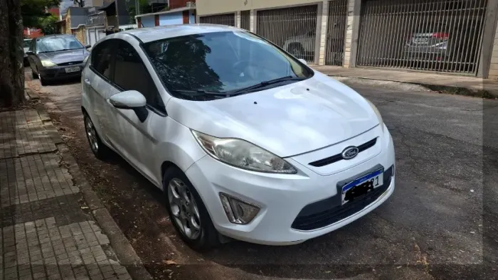 Ford Fiesta SE 1.6 16V Flex 5P 2012