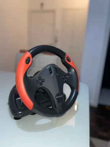     Volante para Videogame em Ótimo Estado