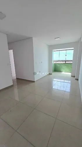Apartamento disponível no Edf. Chateau Duvalier | Av. da Integração | 68m²