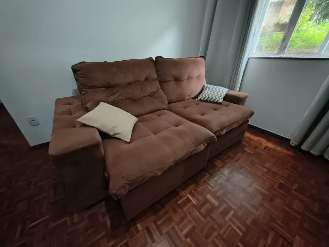 Sofá Retrátil e Reclinável 2 lugares
