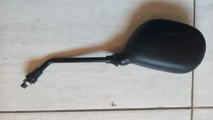 Retrovisor Suzuki Yes 125 esquerdo