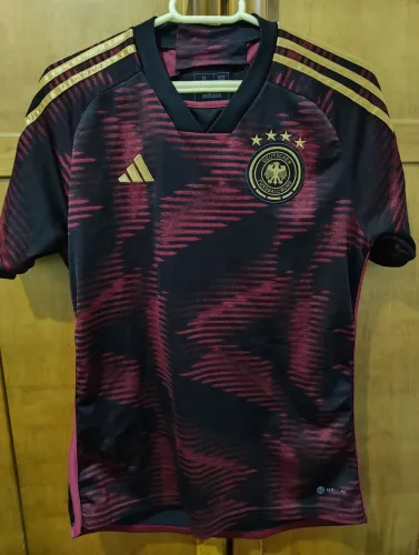 camisa alemanha away 22 original adidas - tamanho m - em ótimo estado, tecido impecável