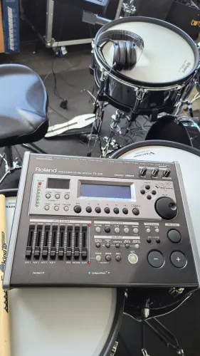 Td20x módulo Roland usado impecavel