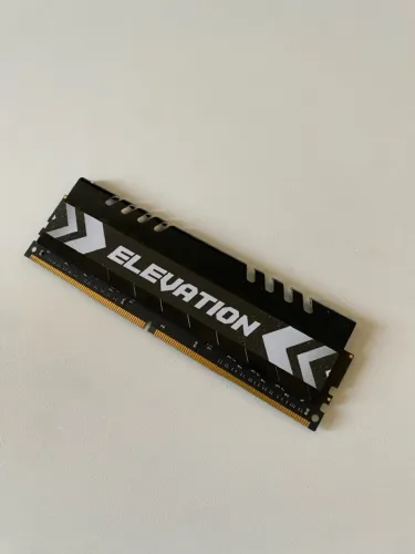 Memória Ram - DDR4 - 8 GB - LEIA A DESCRIÇÃO