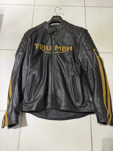 Jaqueta Triumph