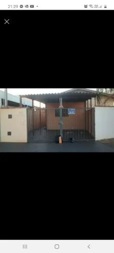 Alugo casa em Jaboticabal - Bairro Jardim Botânico