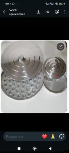 Utilidades pedestal p microfone e bandeiras p Santa ceia