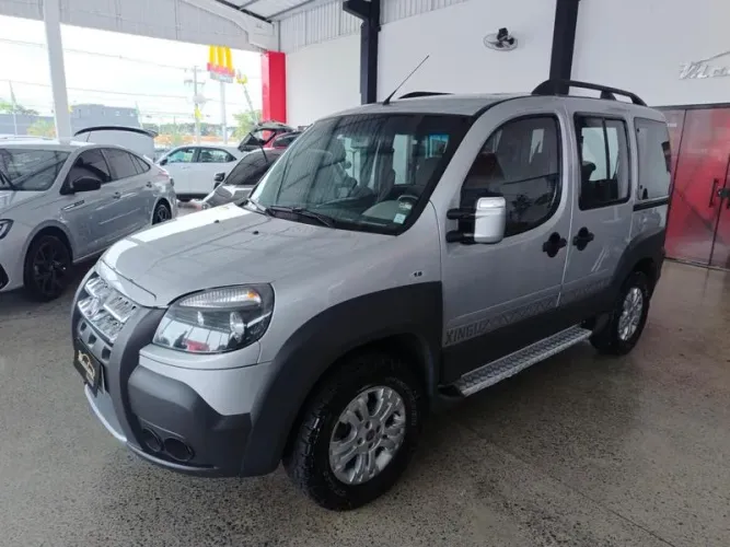 Fiat Doblo Adv. Xingu 1.8 Flex 16V 5P 2013