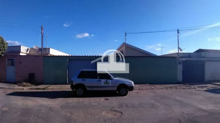 Casa Residencial para aluguel, 3 quartos, 1 vaga, Progresso - Sete Lagoas/MG