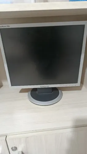 Monitor