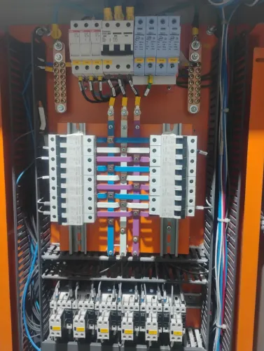 Robson eletricista predial e comercial 