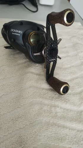 Carretilha Shimano Curado 300HG