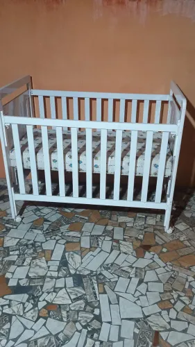 Berço com colchão