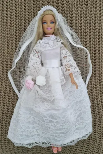 Barbie noiva