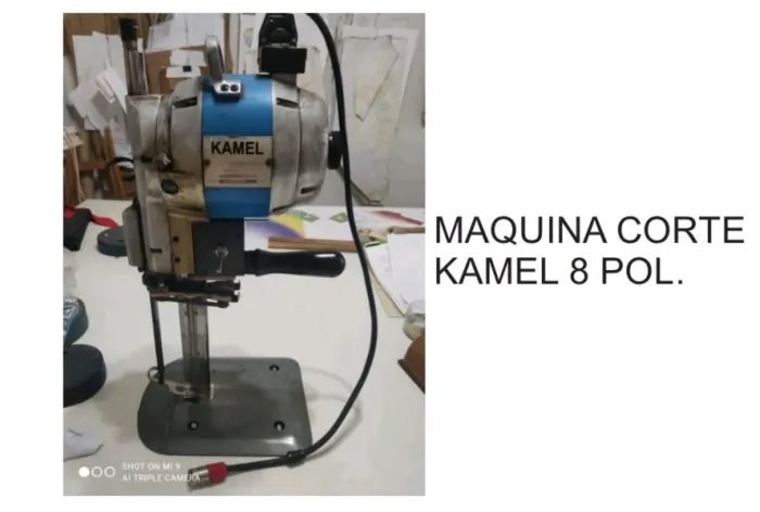 Máquina de corte te tecido 