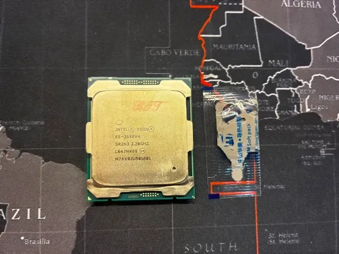 Processador Intel Xeon E5-2650 V4 2.20GHz (12 Núcleos e 24 Threads)