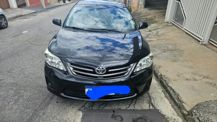 Toyota Corolla GLI 1.8 Flex 16V Aut. 2013