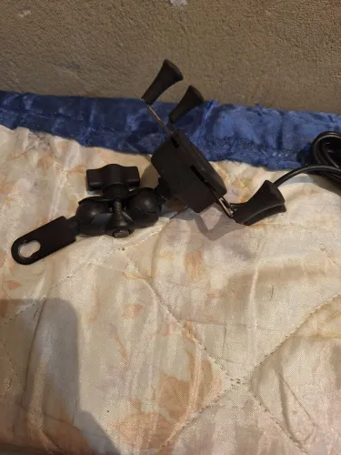 Suporte de celular para moto