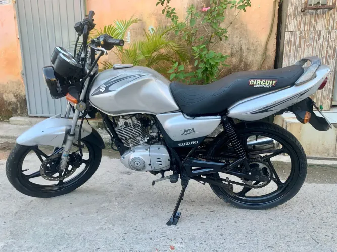 Suzuki Yes 125 toda em dias