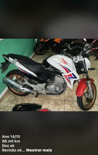 Moto em perfeito estado, motor bem conservado.