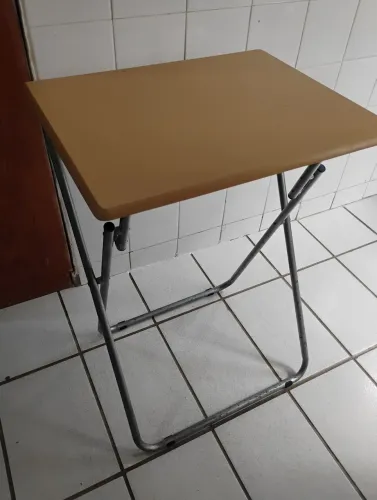 Mesa dobrável