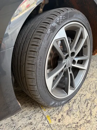 2 pneus 245/40R18
