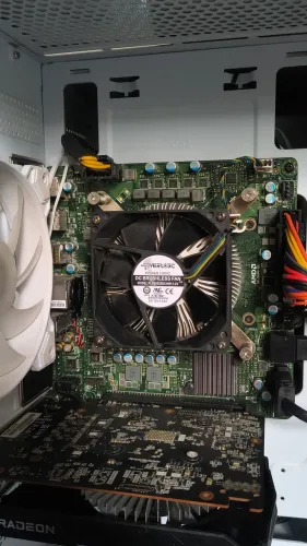 Kit And Cardinal - Ryzen 7 4700S, 16 GB GDDR6