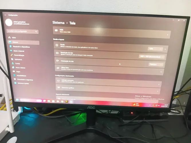 Monitor aoc