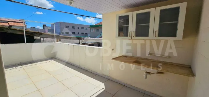 Casa para aluguel, 2 quartos, 1 vaga, Nossa Senhora Aparecida - UBERLANDIA/MG