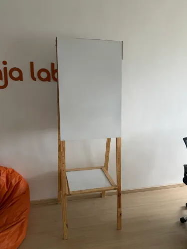 CAVALETE ESCRITÓRIO