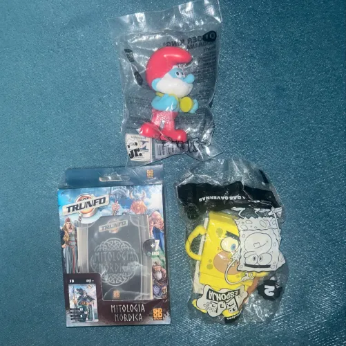 smurf, bob esponja e super trunfo vikings lote Burger King e Grow