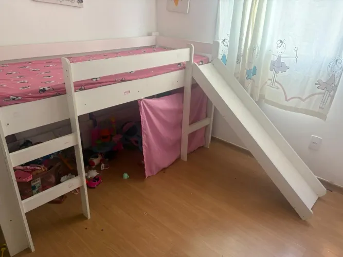 Cama de solteiro para criança