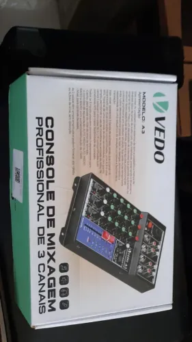 Mesa Vedo A3 12 volts com 3 canais  phantom sistema estéreo para uso em carros semi nova