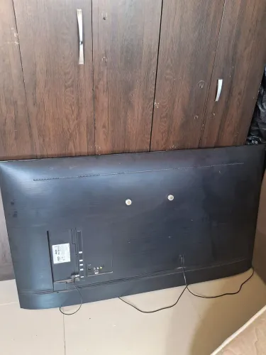 TV Samsung 5 séries com comando de voz,