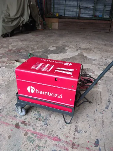 Máquina de solda Bambozzi 127volts