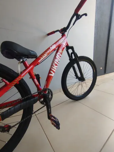 Bike a venda com 3 meses de uso