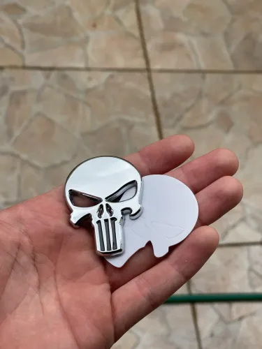 Emblemas Justiceiro em aço inox