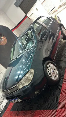 Fiat Siena HLX 1.8 MPI Flex 8V 4P 2006