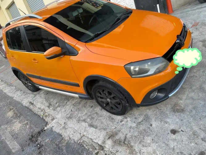 Volkswagen Crossfox 1.6 MI Total Flex 8V 5P 2013