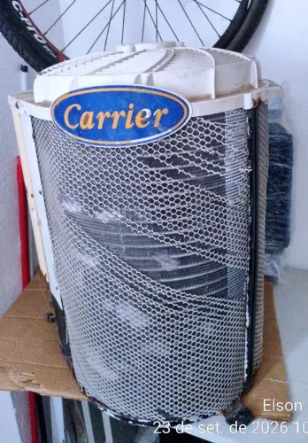 Ar-condicionado 22000 BTUS Carrier