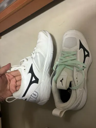 Tênis Nike esportivo 