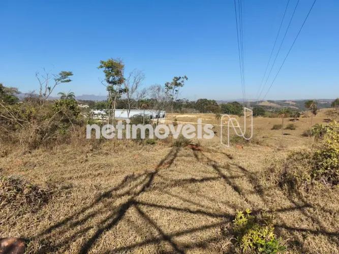 ÁREA EM BETIM / MG (AO LADO BR-381)