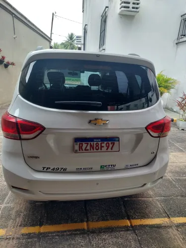 Chevrolet Spin LT 1.8 8V Econo.flex 5P Aut. 2023