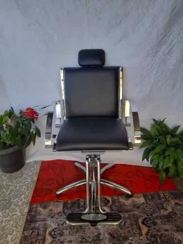 Cadeira para salão de cabeleireiro. 