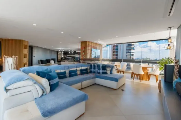Apartamento à venda com 4 suítes, 4 vagas - 542 metros