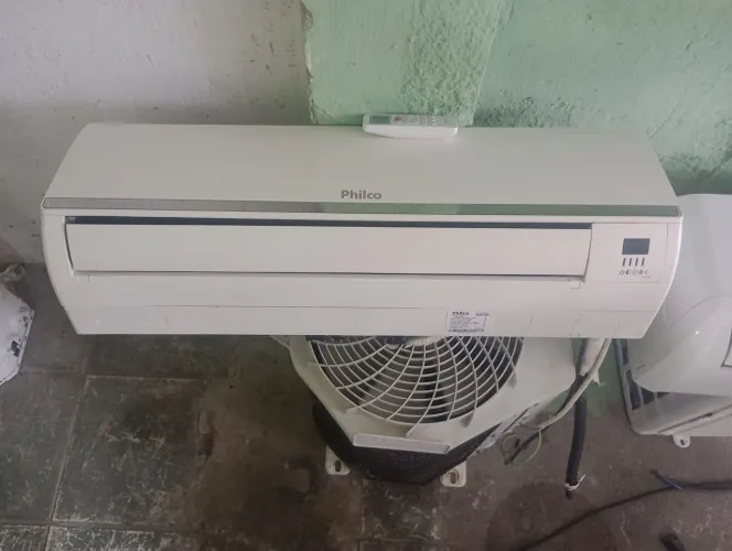 ar-condicionado 9 mil btus já com instalação 1 ano de garantia 