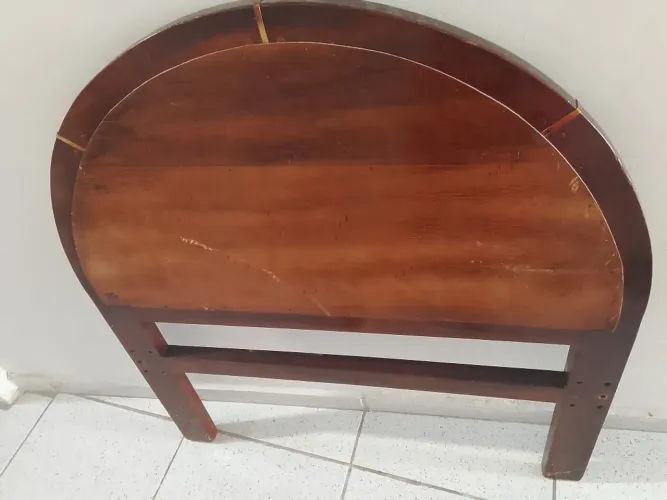 Cama madeira solteiro